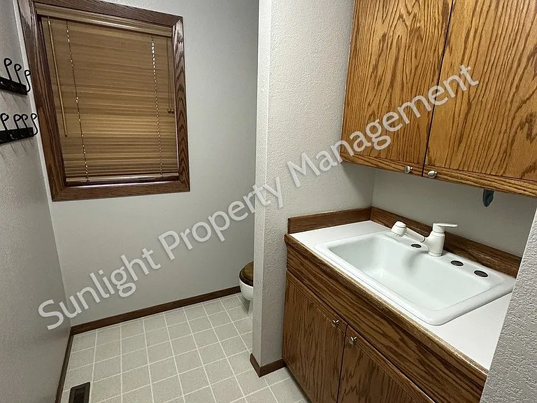 2940 Rimrock Rd #2 — Photo 15