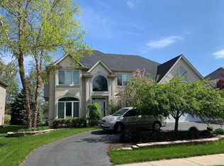 2627 Rutland Rd, Naperville, IL 60564