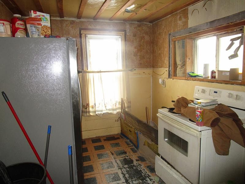 4792 State St, Gagetown, MI 48735 Zillow