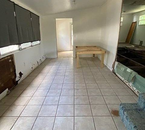 4th image of 2320 Bee Ridge Rd Lot 109A