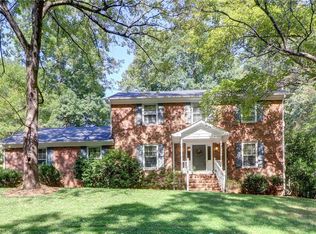 3620 Redfield Dr, Greensboro, NC 27410