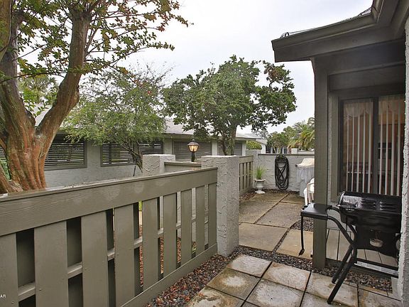 4th image of 201 Orange Grove Dr Unit 10
