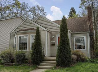 348 E Maplehurst St, Ferndale, MI 48220