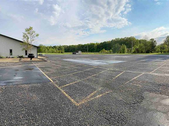 4th image of 10001 E Margaret Dr