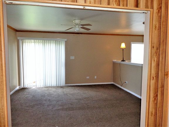 5th image of 1016 Plaza Dr