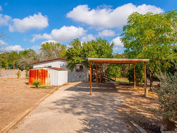 3rd image of 11909 Manzanita St