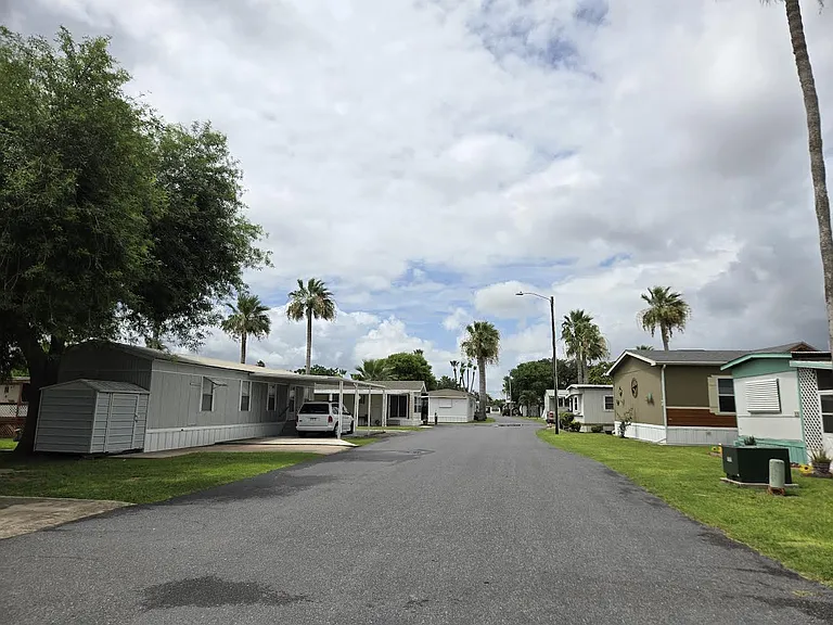 5034 Boca Chica Blvd — Photo 51