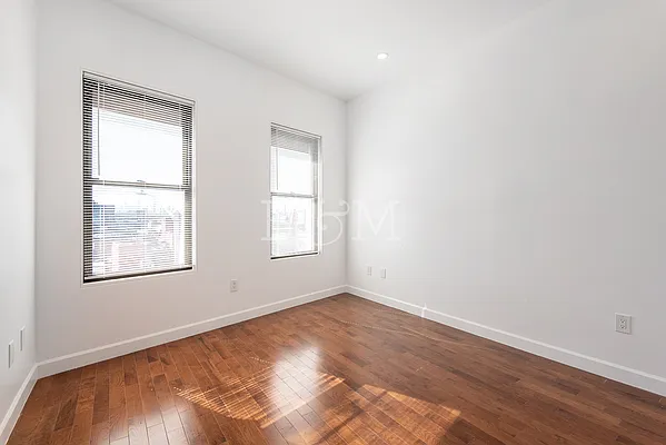 Rented by Brick&Mortar | media 12