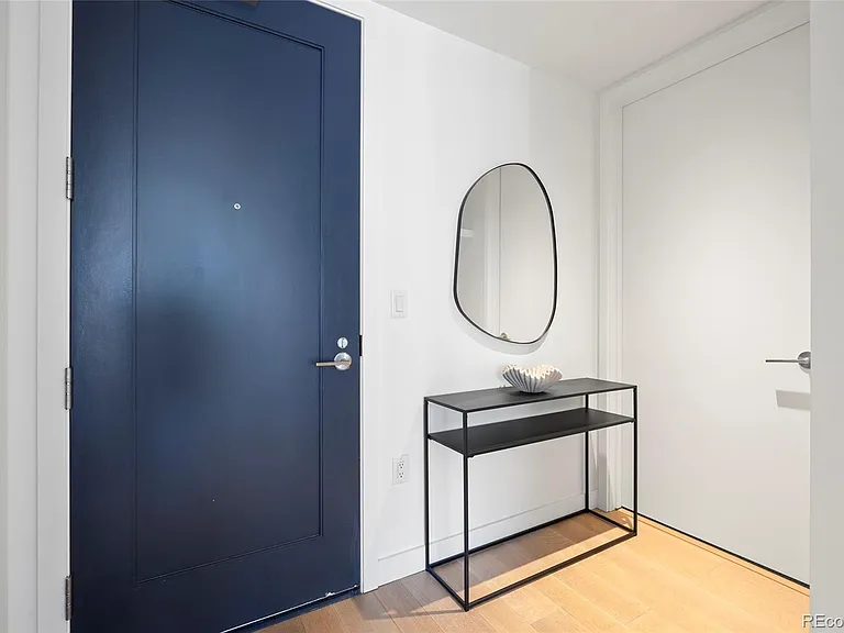 1750 Wewatta St #1127 — Photo 2
