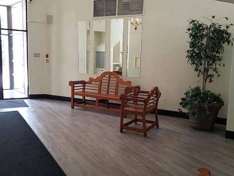 2nd image of 8830 Piney Branch Rd APT 1010