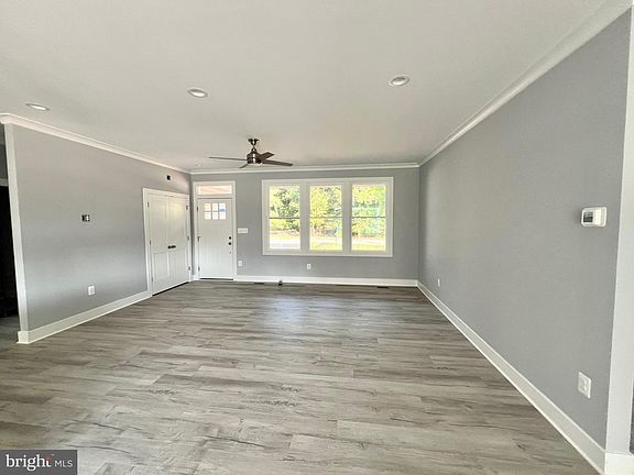 3rd image of 616 Glebe Harbor Dr
