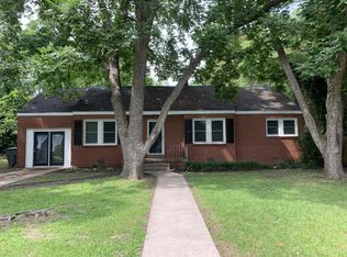 2305 E 4th St, Greenville, NC 27858