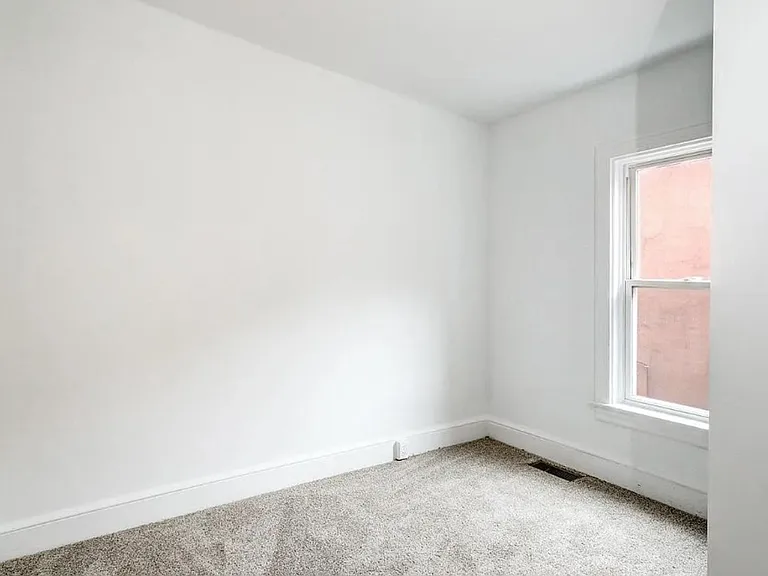 34 W New St — Photo 19