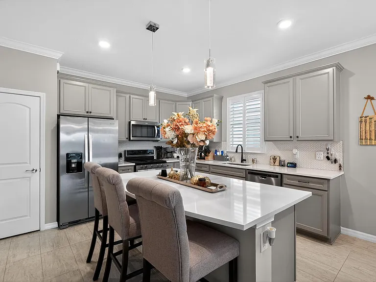 10430 SW Captiva Dr — Photo 6