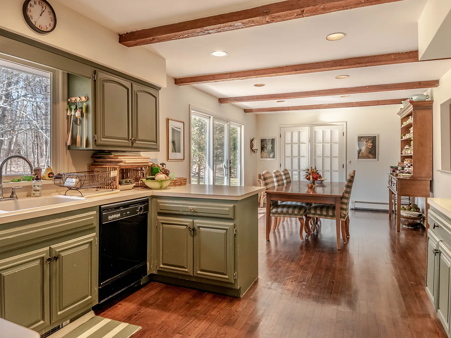 East Hampton 4 Bedrooms Heated Pool Near Louse Point — Photo 2