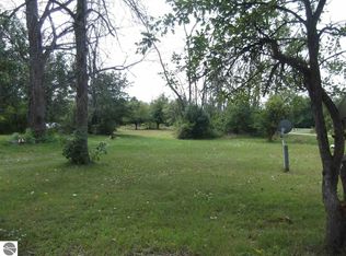 304 E Victoria St, Hale, MI 48739