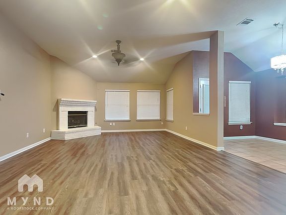 4th image of 20408 Bellerive Dr