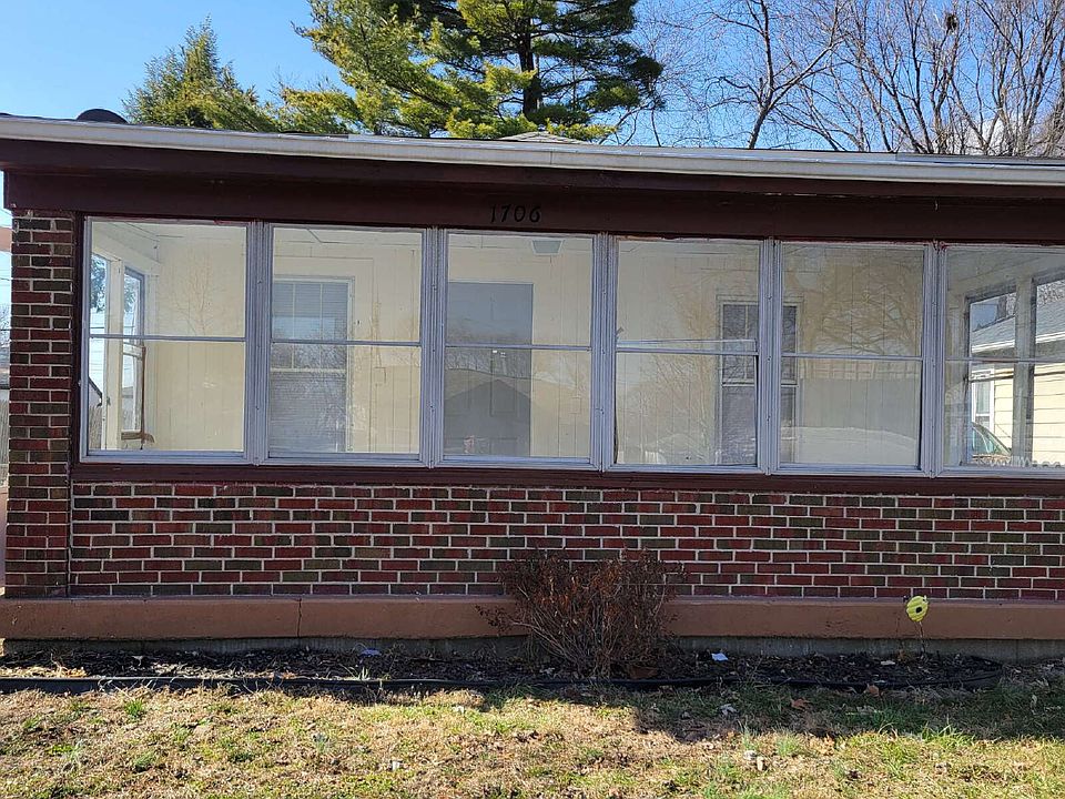 1st image of 1706 N Somerset Ave