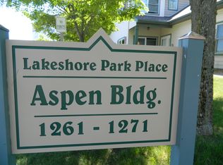 1267 Lakeshore Park Pl, Marquette, MI 49855