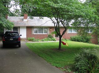 10209 Pine Bough Ct, Ellicott City, MD