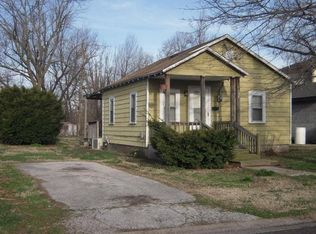 1227 N Forest Ave, Springfield, MO 65802