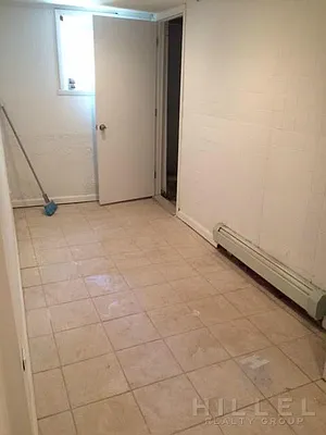 Rented by Hillel Realty Group | media 40