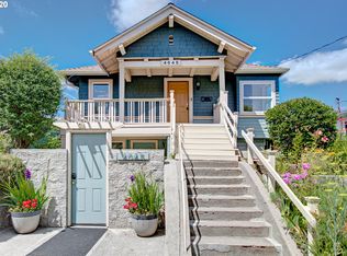 4045 SE Taylor St, Portland, OR 97214