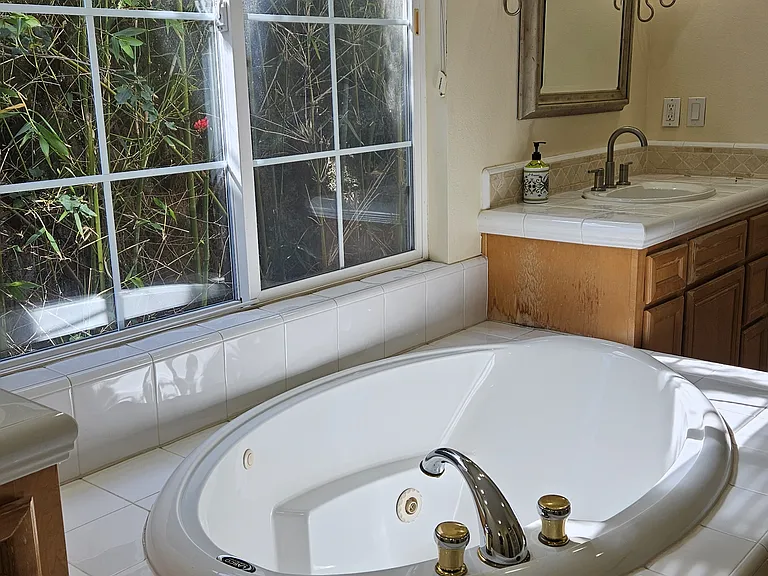 7317 Dunbarton Ave — Photo 17