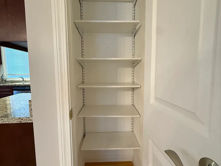 5 Kensington Park — Photo 4