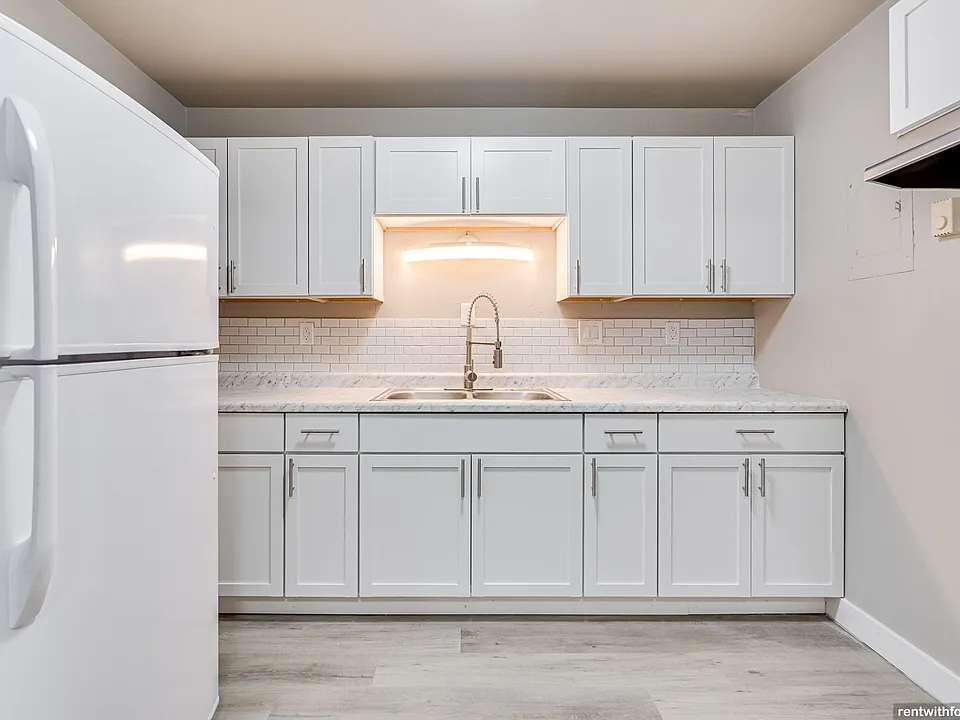 1411 Martiny Ct.