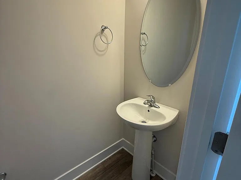 212 Pomegranate Ln — Photo 23