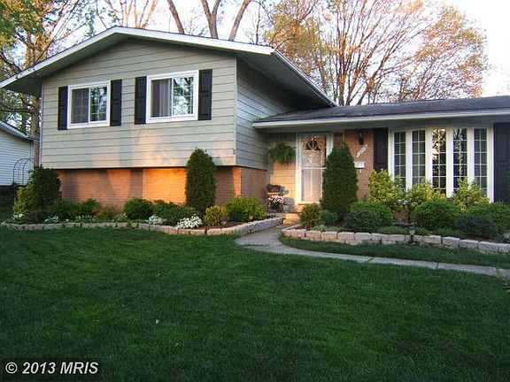 2nd image of 13719 Lionel Ln