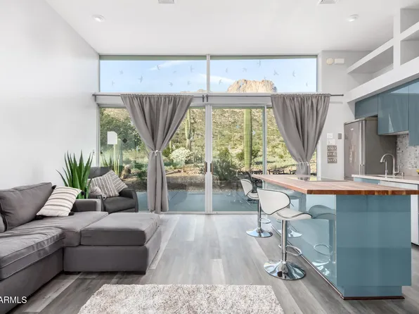 5561 N GOLD Drive, Apache Junction, AZ 85120