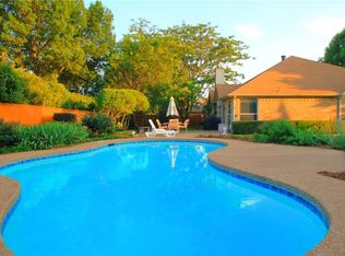 742 Texas Oak Trl, Lake Dallas, TX 75065