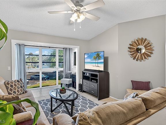 3rd image of 8081 S Woods Cir Unit 8