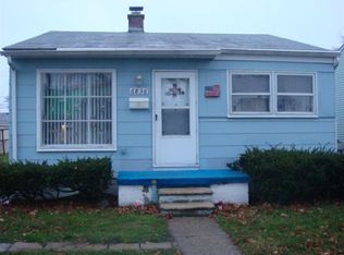 6836 Continental Ave, Warren, MI 48091