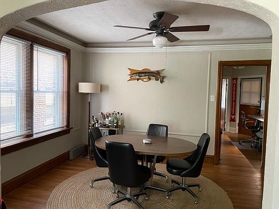 4th image of 5068 Pernod Ave #5068