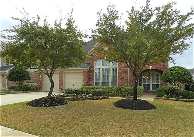 1st image of 15835 Cypress Hall Dr