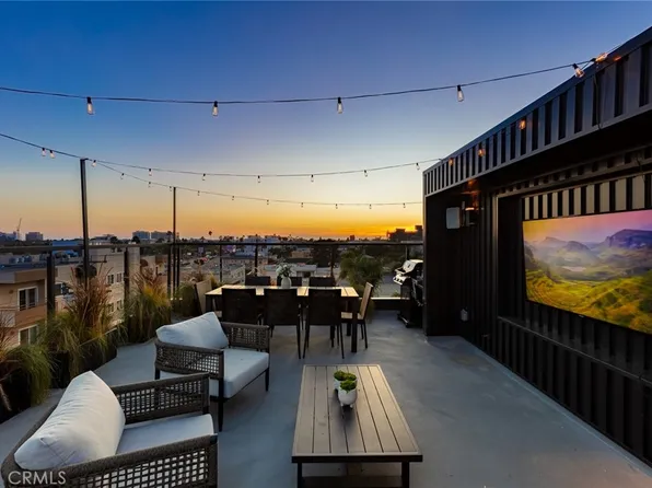 12602 Mitchell Ave, Los Angeles, CA 90066