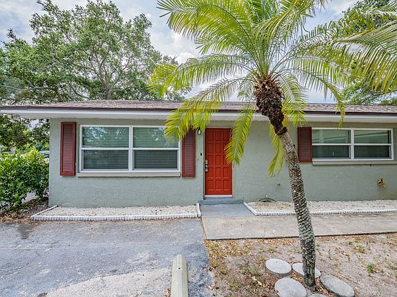 3rd image of 1506 Leo Ln E