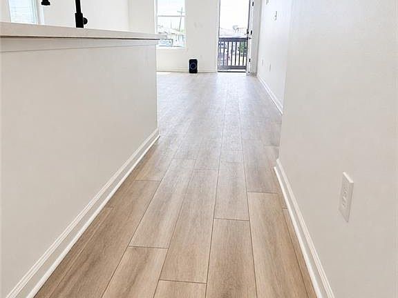 2nd image of 1046 Avenue B
