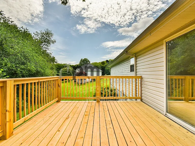 138 Sunset Oaks Dr — Photo 10