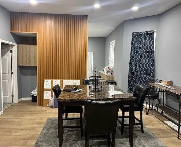 4 bed, 3.5 bath, 2856 sqft, $2,200 — Photo 4
