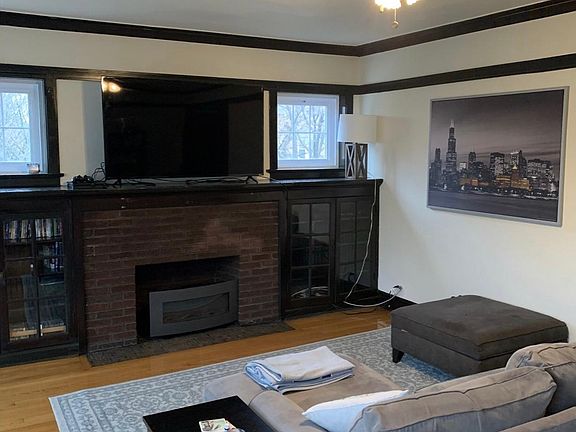4th image of 1907 W Ainslie St #3