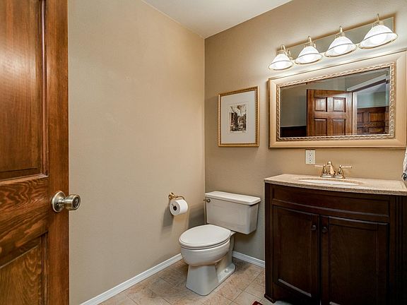 Foyer Half Bath
