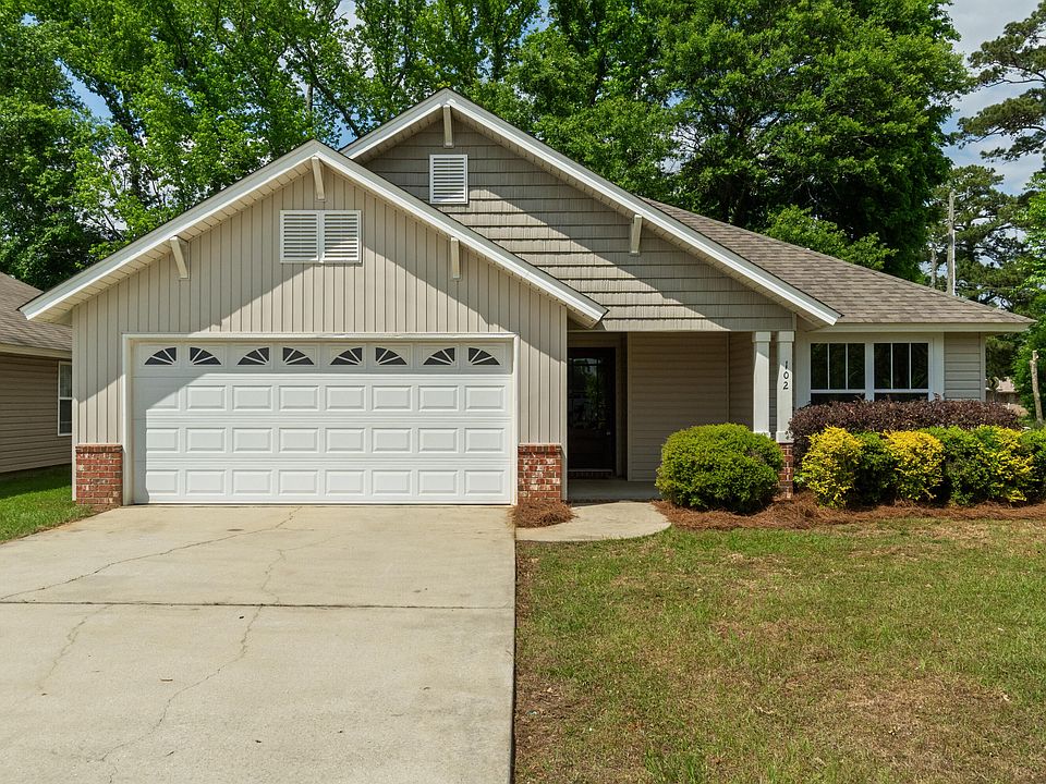 1st image of 102 Northvillage Ln