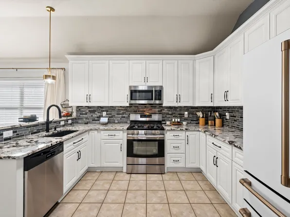 4540 Indian Rock Dr, Fort Worth, TX 76244