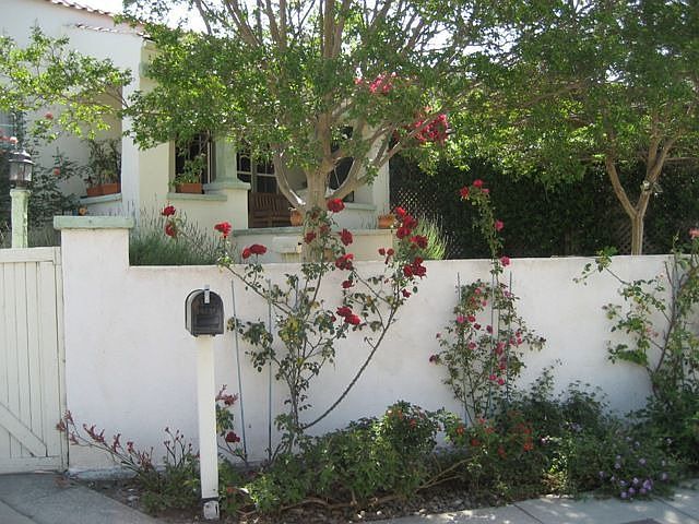 1st image of 908 N Avenue 65