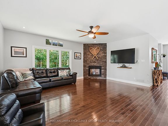 5th image of 1363 Du Golf Rd