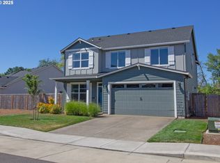 1565 S Quartz Dr, Cornelius, OR 97113